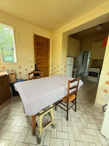 EN EXCLUSIVITE Maison 184m², 4 chambres avec dépendances sur 4396m² de terrain 149 900 €