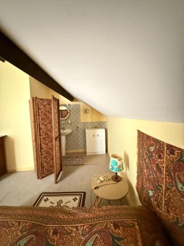 EN EXCLUSIVITE Maison 184m², 4 chambres avec dépendances sur 4396m² de terrain 149 900 €
