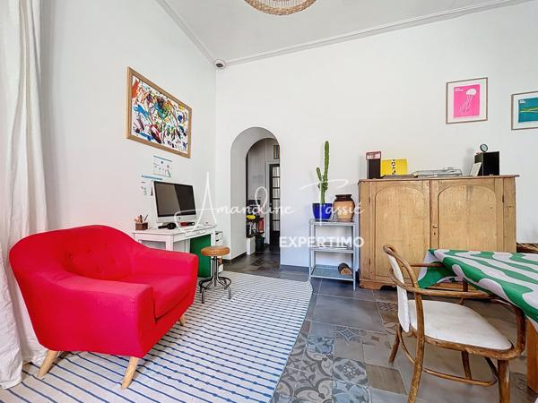 Millau (12100) Maison de ville, pleine de charme au cœur de Millau – 129,5 m², 3 à 5 chambres, deux box