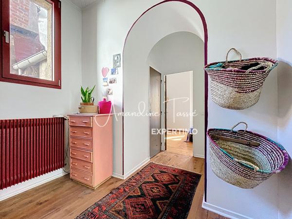 Millau (12100) Maison de ville, pleine de charme au cœur de Millau – 129,5 m², 3 à 5 chambres, deux box