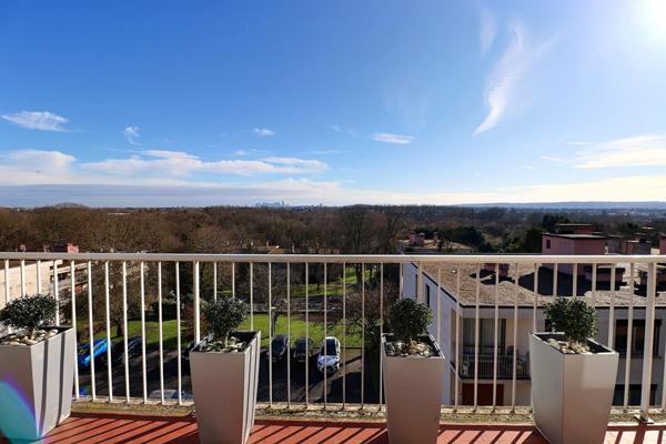 Dernier étage avec Vue Exceptionnelle Le Mesnil-Le-Roi 4 pièce(s) 101 m2