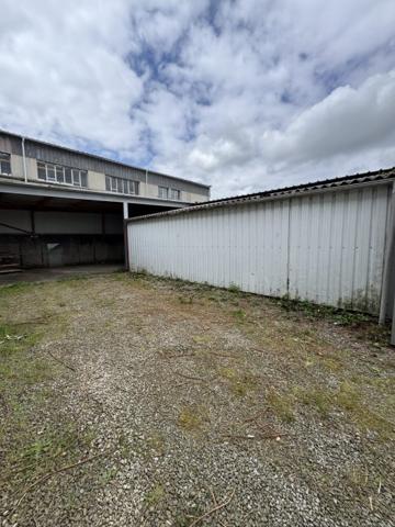 Entrepôt Saint-Martin-des-Champs 46 m²