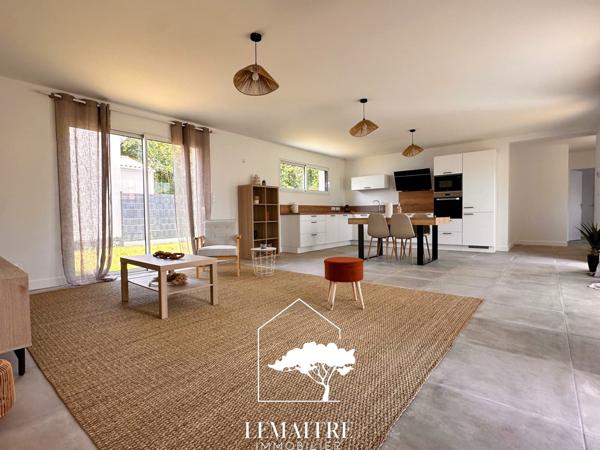 Maison neuve 4 chambres + garage proximité commerces