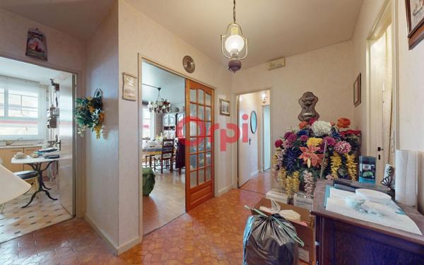 Appartement à vendre    3 pièces • 62,02 m2 Aulnay-sous-Bois