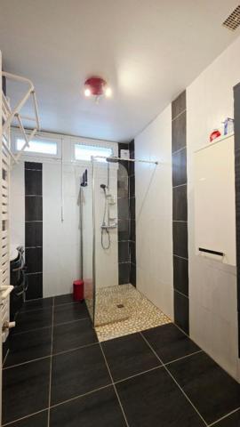 MEHUN SUR YEVRE MAISON 130M² 6 PIECES 4 CHAMBRES GARAGE