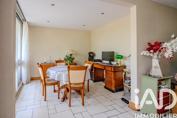 Appartement à vendre 5 pièces 87,43 m² Fontenay-le-Fleury