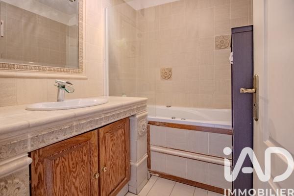 Appartement à vendre 5 pièces 87,43 m² Fontenay-le-Fleury
