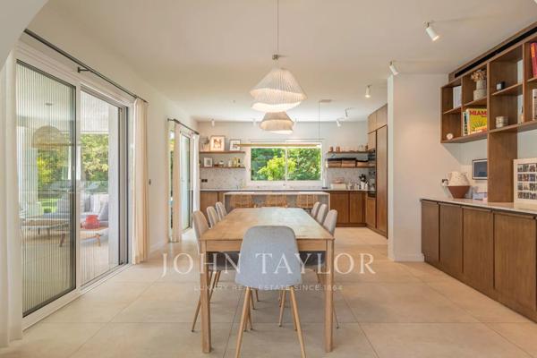 Villa familiale d’exception dans un domaine privé