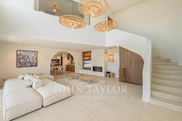 Villa familiale d’exception dans un domaine privé