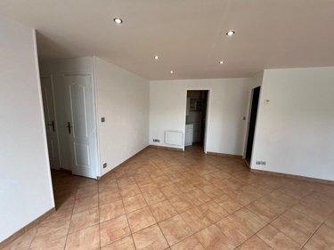 Immeuble à vendre à Thiberville dans l'Eure (27230), ref : 14058-1589