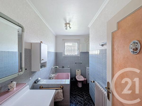 Maison à vendre  6 pièces - 150 m 2   LANNION  - 22