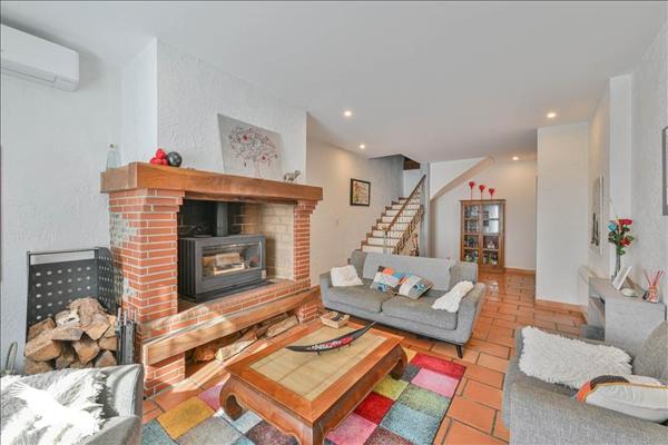 Maison à vendre |  Villeneuve-Tolosane |  7 pièces | 243 m²