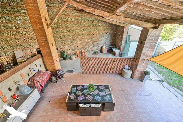 Maison à vendre |  Villeneuve-Tolosane |  7 pièces | 243 m²