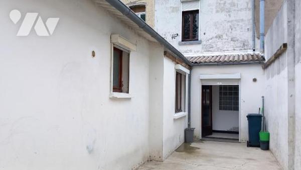 BRUAY SUR ESCAUT MAISON DE VILLE MITOYENNE 