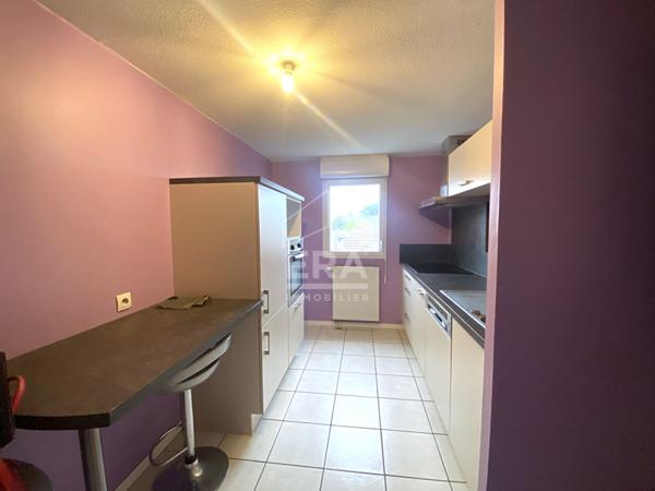 Pau - Quartier Le Hameau : appartement T3 de 70 m² avec  terrasse, parking et cave