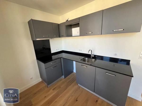 Appartement à louer 3 pièces 66.83m² Metz (57000)