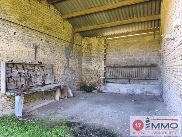 Longère et Hangar – Terrain – Thaire