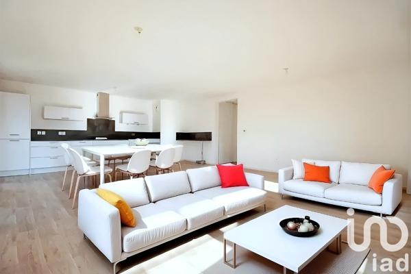 Appartement 4 pièces de 85 m² à Bezannes (51430)