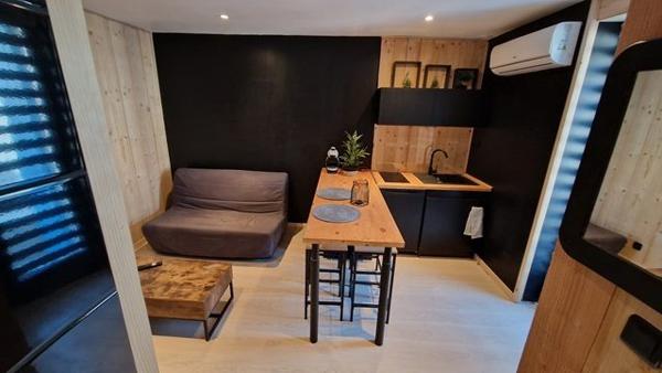 MAISON 2 APPARTEMENTS+ GARAGE