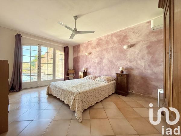 Maison à vendre 7 pièces 128 m² Sanary-sur-Mer