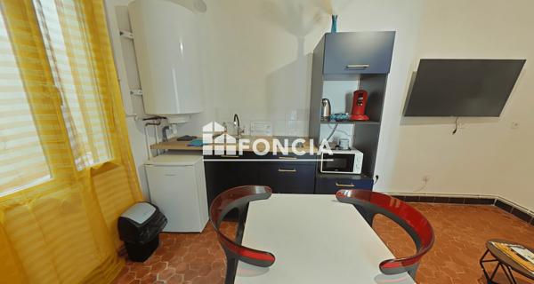 Location Appartement meublé 2 pièces 30.6 m² - 18 RUE CONDORCET Arles 13200