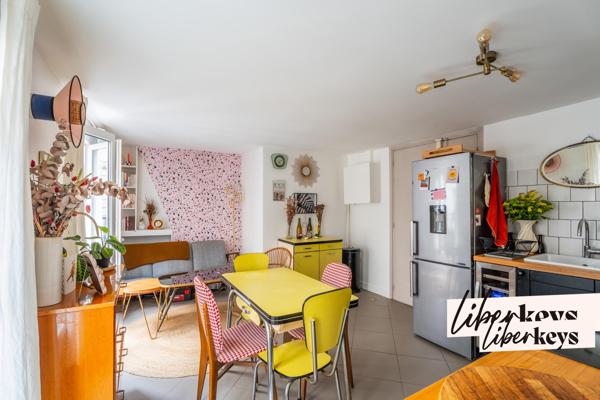 Appartement de 3 pièces de 46 m² - Paris 10 - Prix 440 000 € FAI