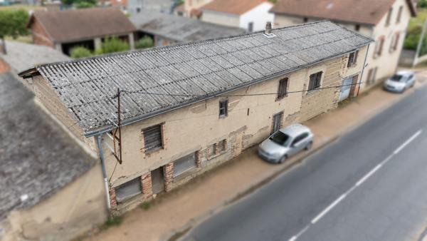 Maison à rénover – 180 m² de potentiel, atelier 60 m² et jardin