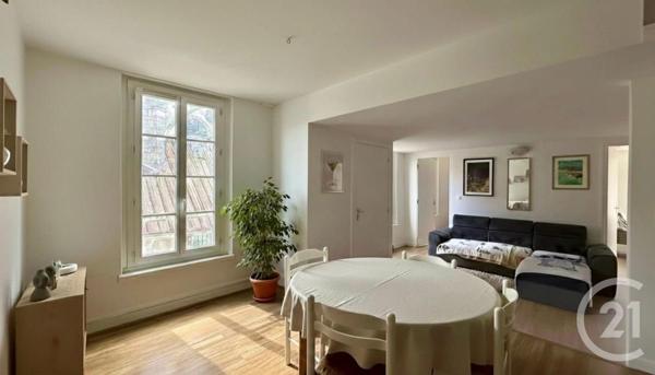 Immeuble à vendre  296 m2 VILLENEUVE SUR YONNE - 89