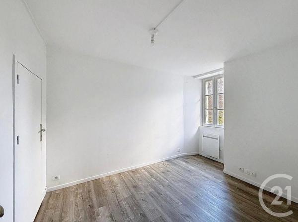 Immeuble à vendre  296 m2 VILLENEUVE SUR YONNE - 89