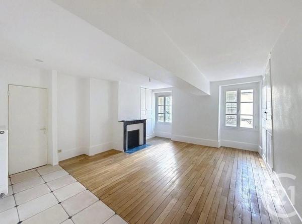 Immeuble à vendre  296 m2 VILLENEUVE SUR YONNE - 89