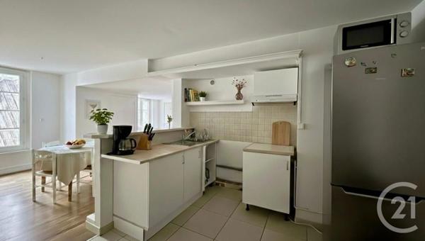 Immeuble à vendre  296 m2 VILLENEUVE SUR YONNE - 89