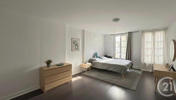 Immeuble à vendre  296 m2 VILLENEUVE SUR YONNE - 89