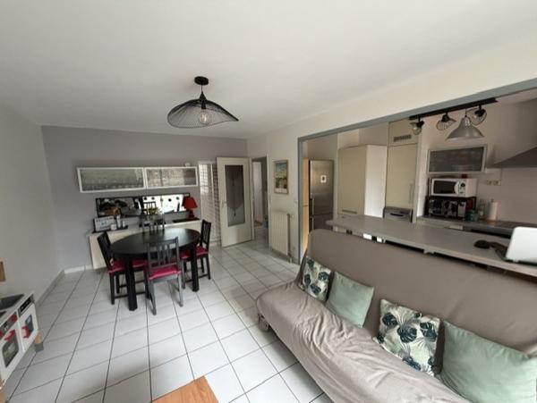 Rezé Saint-Paul T3 avec terrasse S-O et parking 199 000 € FAI REF : 3548MG – nantes Sud Immobilier