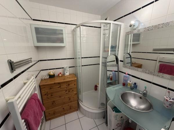 Rezé Saint-Paul T3 avec terrasse S-O et parking 199 000 € FAI REF : 3548MG – nantes Sud Immobilier