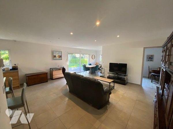 Maison à Vendre à Plouha (22580) en Côtes-d'Armor (22)

Cette maison, construite en 2020, dis...