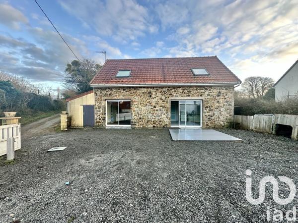 Maison 4 pièces de 76 m² à Pierreville (50340)