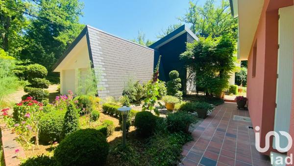 Maison à vendre 8 pièces 217 m² Plaimpied-Givaudins