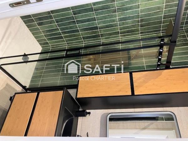 Maison contemporaine sur Loire Authion, exposition SE, avec piscine.