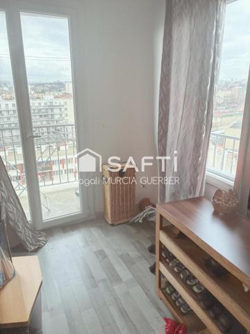 T3 rénové secteur urbain Marseille