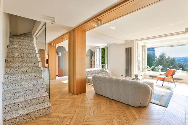 SEVRES BRANCAS - MAISON FAMILIALE €1 990 000 ** - Référence 578-S