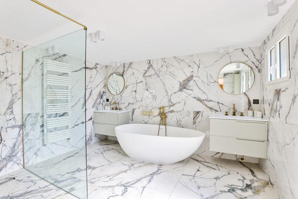 SEVRES BRANCAS - MAISON FAMILIALE €1 990 000 ** - Référence 578-S