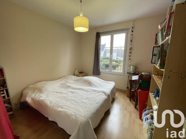 Maison traditionnelle 10 pièces de 170 m² à Cesson (77240)