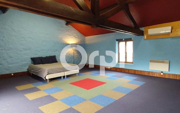 Maison à vendre    8 pièces •  Oulchy-le-Château