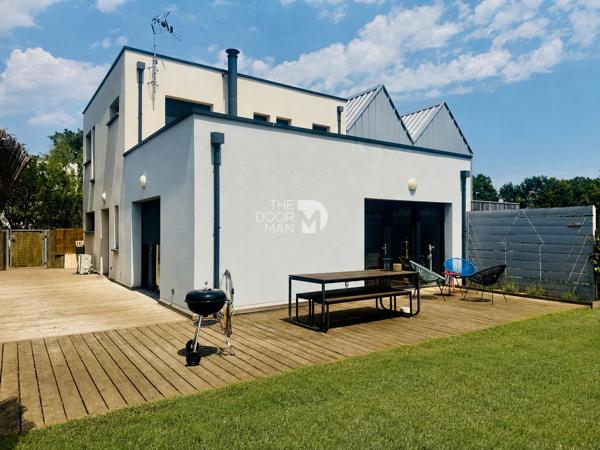 Maison - À vendre - 120 m² - LAVAL | The Door Man