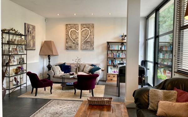 Maison à vendre    6 pièces •  Montreuil