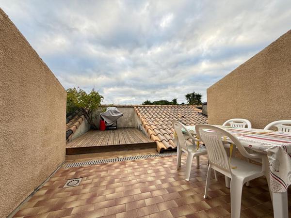 Mazet T2 mezzanine avec terrasses et vue collines ? Bormes-les-Mimosas