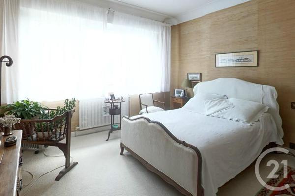 Maison à vendre  5 pièces - 140 m 2   CIBOURE  - 64