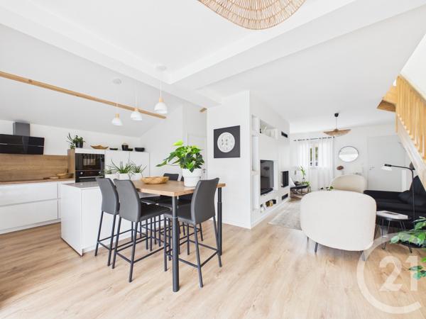 Maison à vendre  4 pièces - 104 m 2   AHETZE  - 64