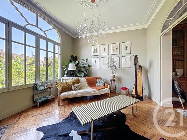 Maison à vendre  6 pièces - 176 m 2   BORDEAUX  - 33