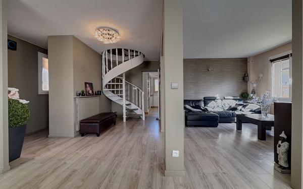 Maison à vendre    5 pièces • 145 m2 Marsannay-la-Côte